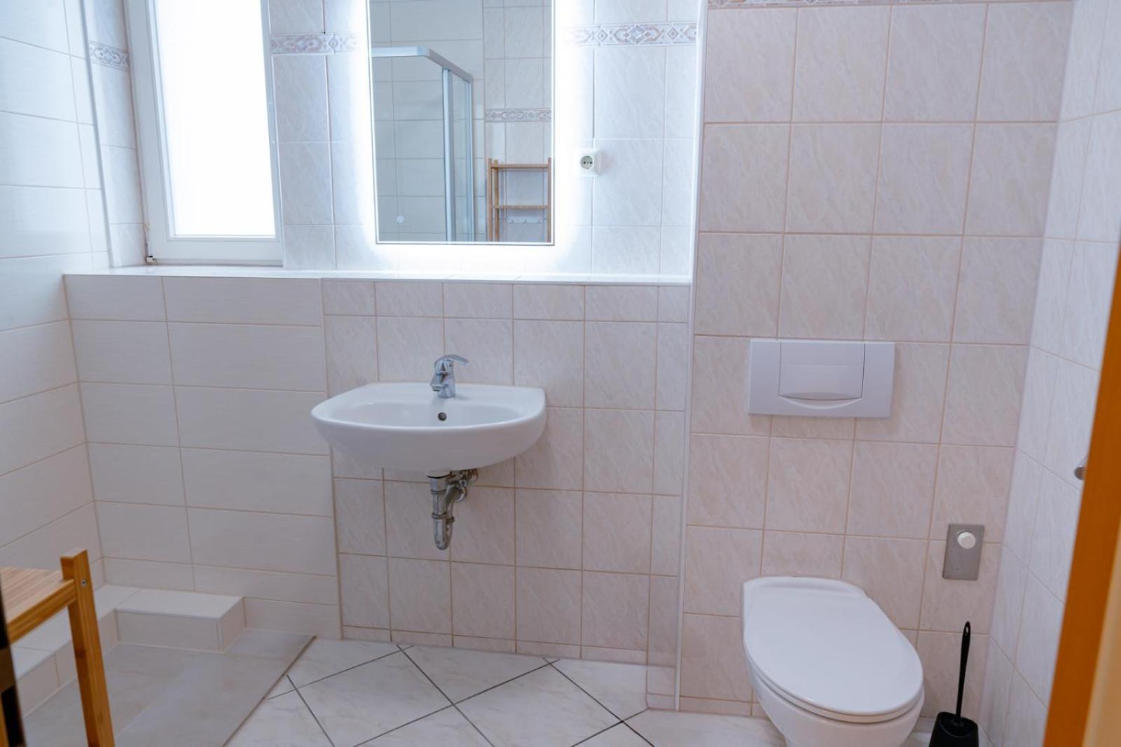 Apartmenthaus Chrischanshof Rostock Room photo